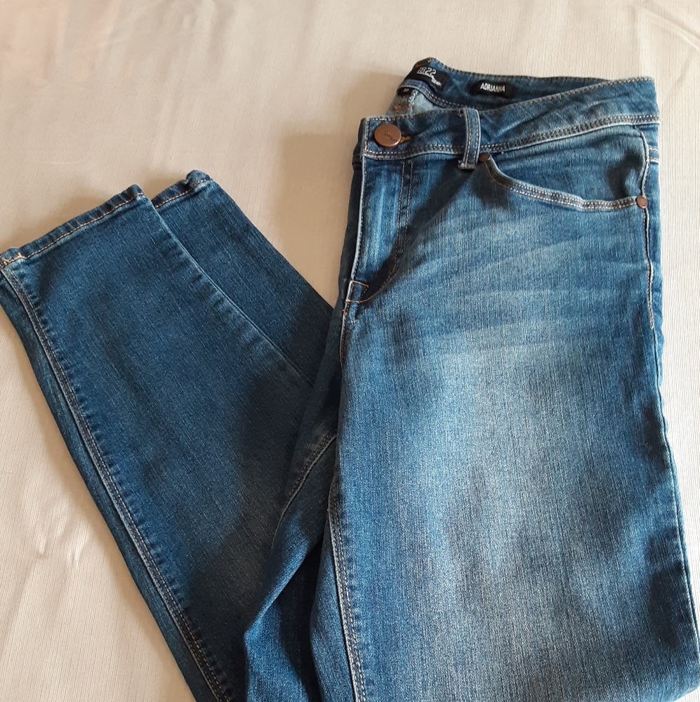 Adriana Blue Jeans